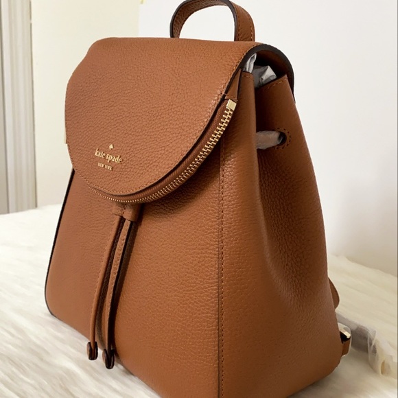 New💃Kate Spade leila flap backpack in Gingerbread - Picture 2 of 10